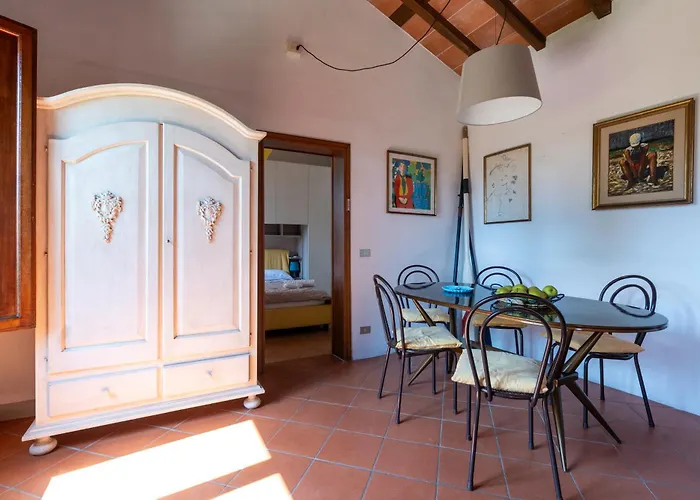 Fantastica casa sul mare con giardino privato