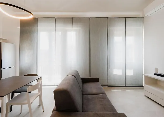 Casa Giallo - In Downtown 50 Meters From The Sea