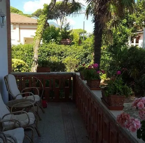 Villino Piera, 250 M Dal Mare